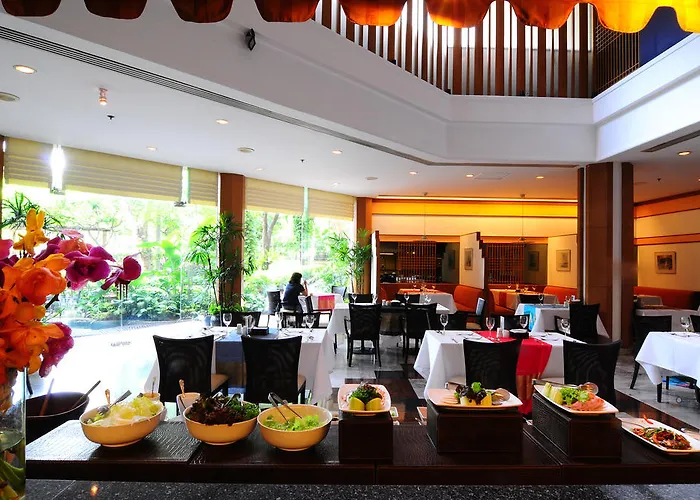 Hotel Pantip 4*